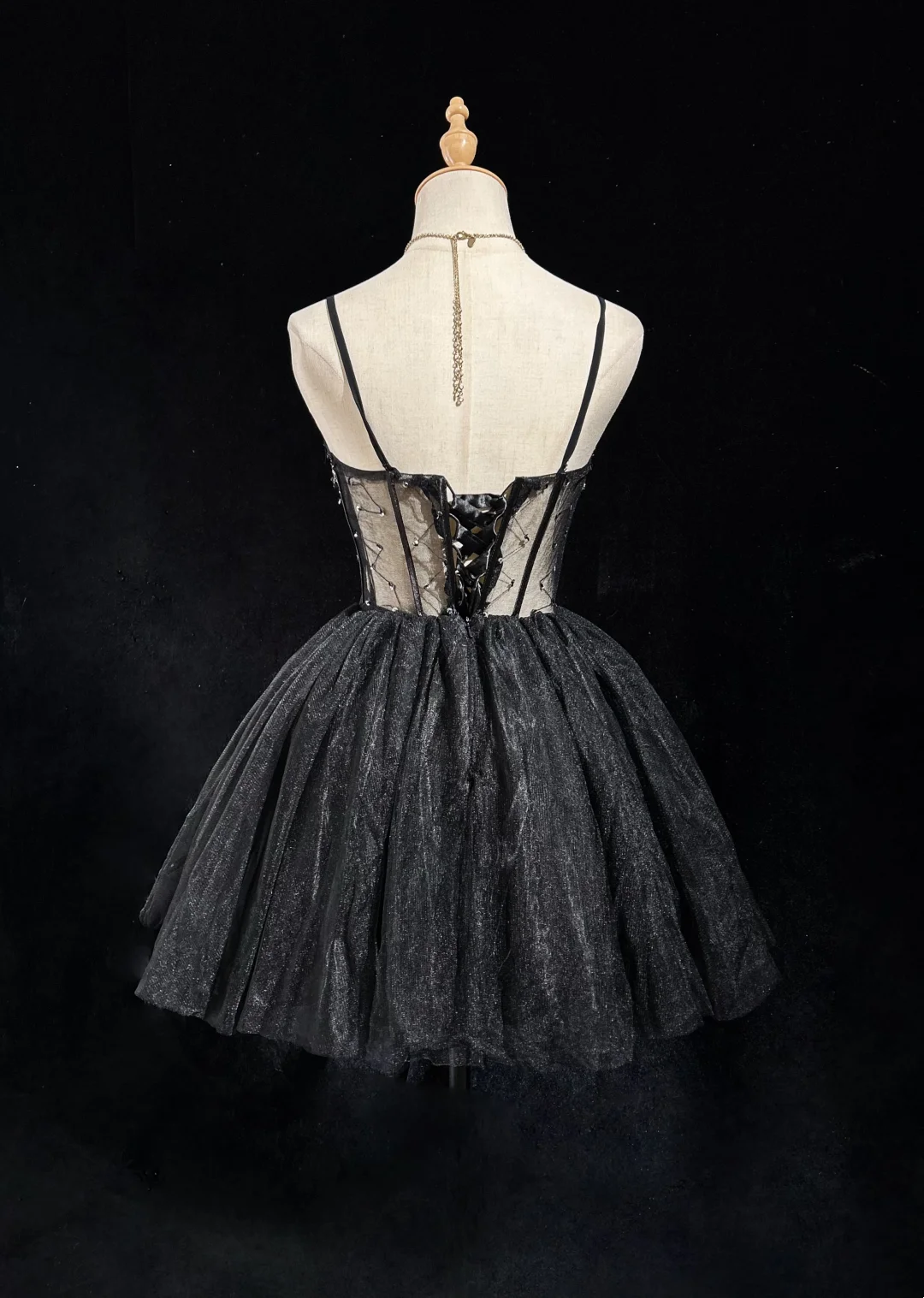 Cute Ball Gown Spaghetti Straps Black Sleeveless Mini Short Formal 8th Grade Homecoming Dresses Summer Middle School Hoco Dress Homecoming Outfits DH647