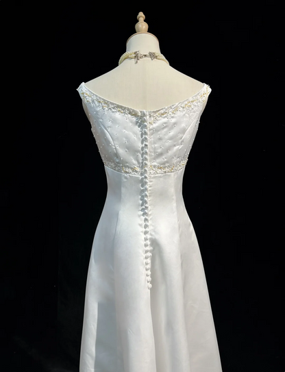 Vestido de novia clásico, corte A, escote joya, satén, largo, blanco, elegante, DH649