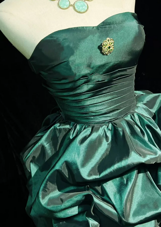Vintage Ball Gown Sweetheart Taffeta Dark Green Sleeveless Mini Short Formal 8th Grade Homecoming Dresses Summer Middle School Hoco Dress Homecoming Outfits DH660
