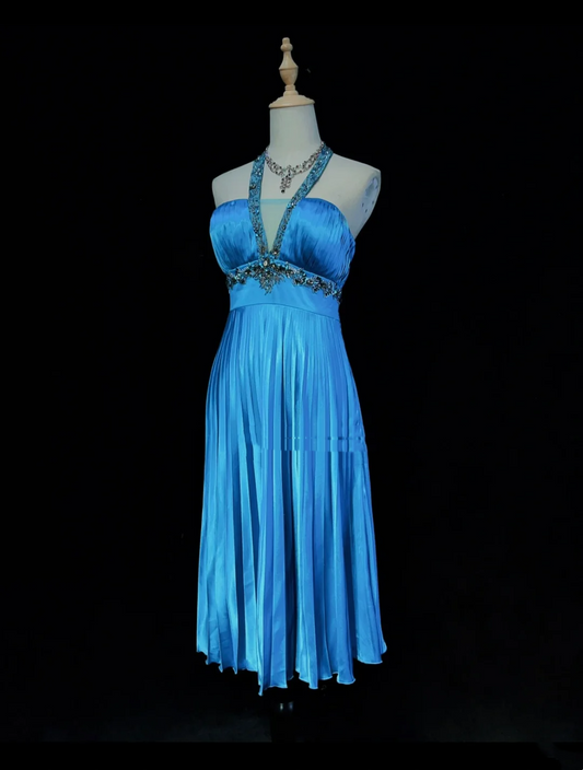 Hermosos vestidos de fiesta de verano para octavo grado, corte A, halter, azul real, largo hasta la rodilla, estilo hoco, para escuela secundaria, DH673