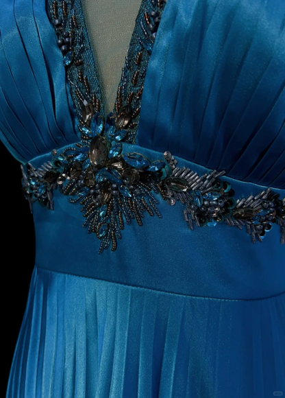 Hermosos vestidos de fiesta de verano para octavo grado, corte A, halter, azul real, largo hasta la rodilla, estilo hoco, para escuela secundaria, DH673