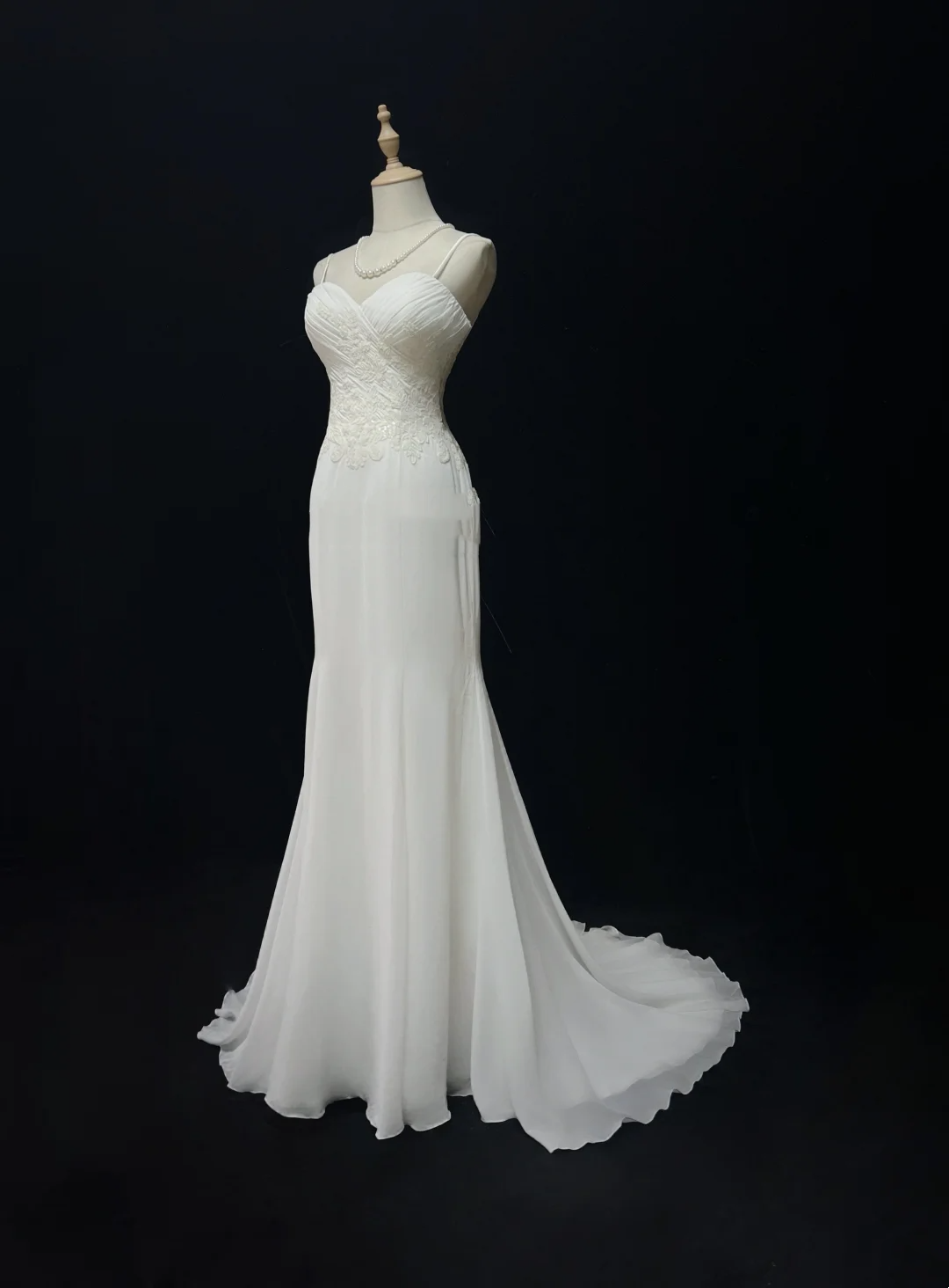 Vestidos de novia elegantes de estilo sirena vintage con tirantes finos y apliques de gasa blanca, años 40 y 50, DH676