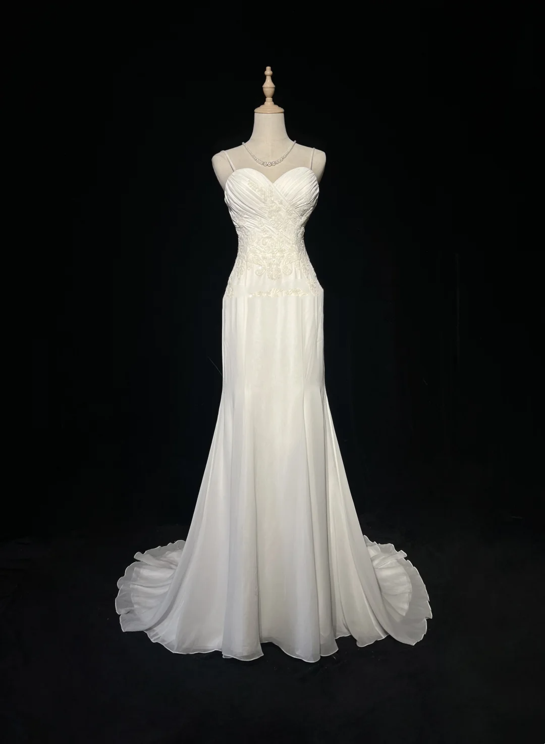 Vestidos de novia elegantes de estilo sirena vintage con tirantes finos y apliques de gasa blanca, años 40 y 50, DH676