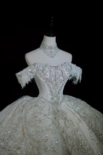 Timeless Bridal Gown Ball Gown Off The Shoulder Sequin Long Wedding Dresses Elegant Brides Gowns DH735