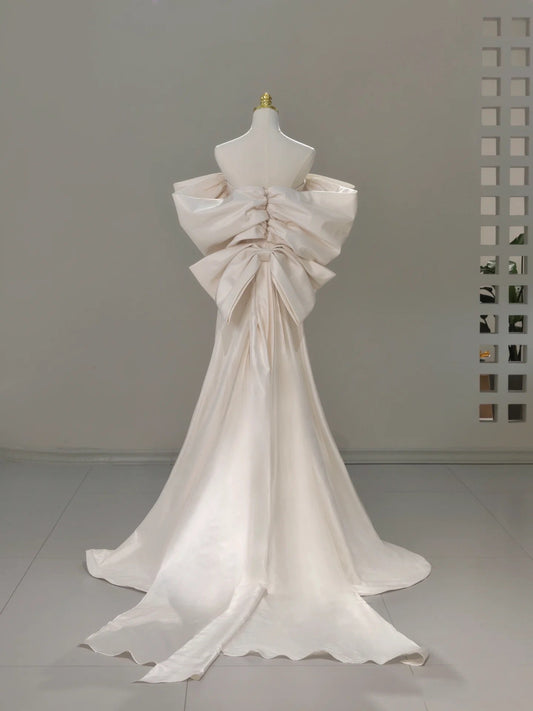 Vestido de novia clásico, corte A, hombros descubiertos, manga corta, satén blanco, estilo minimalista, DH752
