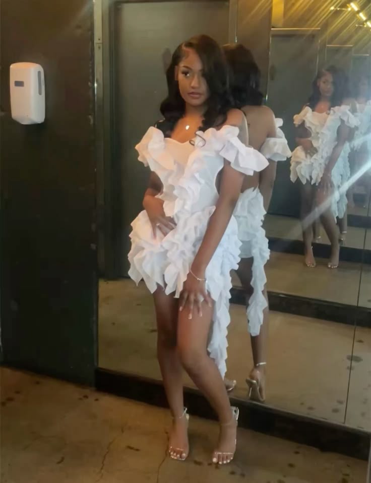 Hermoso vestido de fiesta de gasa blanca con hombros descubiertos para octavo grado, vestido de verano para escuela secundaria, atuendos para fiesta DH808