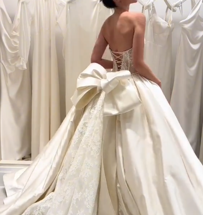 Ethereal Wedding Dress Ball Gown Strapless Lace Long White Wedding Dresses Bridal Gowns DH857