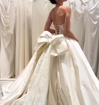 Ethereal Wedding Dress Ball Gown Strapless Lace Long White Wedding Dresses Bridal Gowns DH857
