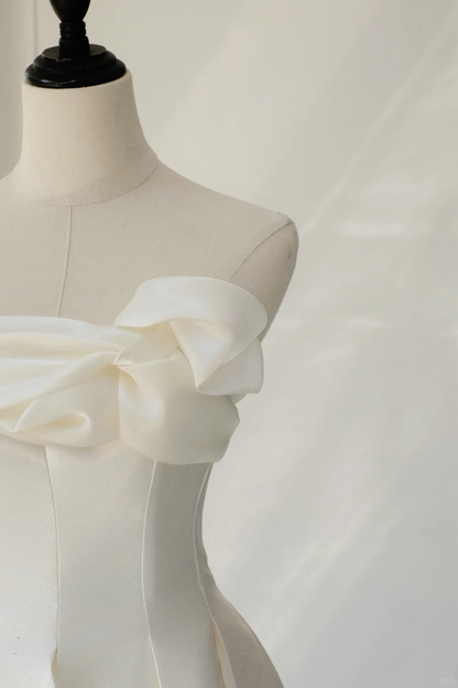 Vestido de novia atemporal, corte A, sin tirantes, de satén blanco, elegante, DH895