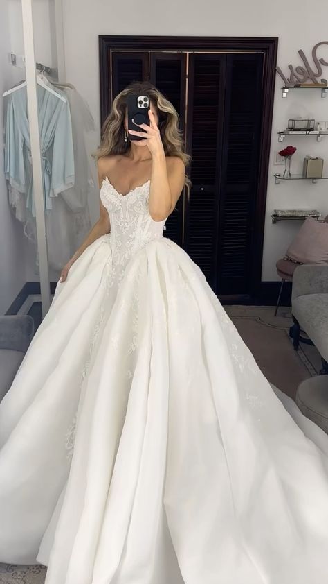 Vestido de novia princesa, corte corazón, sin mangas, satén, encaje blanco, bonitos vestidos de novia DH936