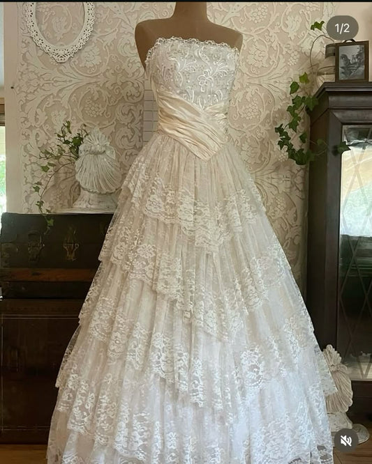 Vestido de novia princesa, vestido de baile, sin tirantes, sin mangas, encaje blanco, apliques, vestidos de novia, bonitos vestidos de novia DH949