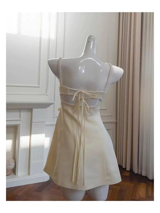 Lindos vestidos de fiesta de satén cortos con escote cuadrado y corte A para octavo grado, vestidos de verano para escuela secundaria, trajes de fiesta DH95