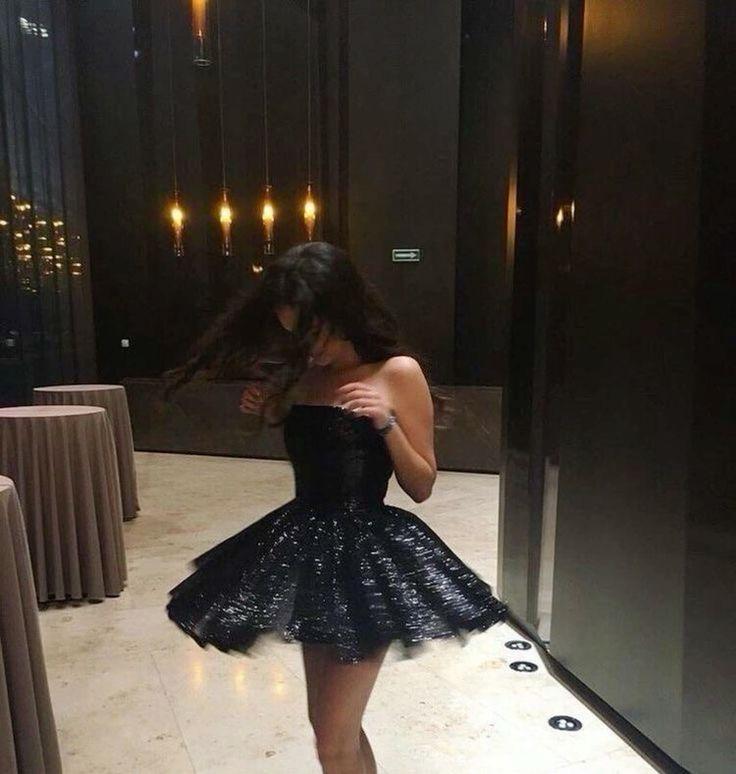 Pretty A line Strapless Sleeveless Black Sequin Short Mini Formal 8th Grade Homecoming Dresses Summer Middle School Hoco Dress Homecoming Outfits DH977