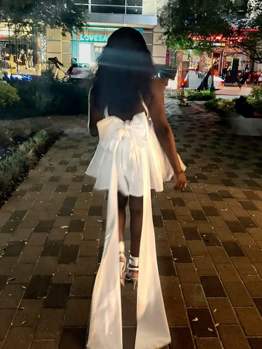 Vestido corto de verano con tirantes finos y lazo de satén blanco para fiesta de cumpleaños, estilo Hoco, para 18.º cumpleaños, DP1039