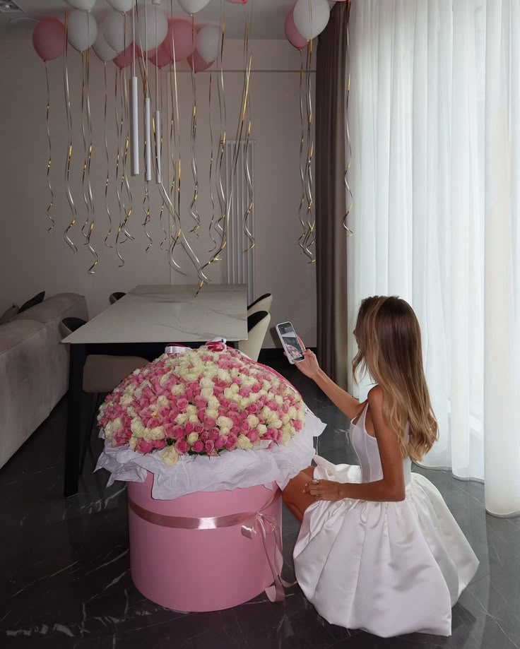 Vestido corto de satén blanco con escote cuadrado y corte en A para cumpleaños de verano, ideal para fiestas de 18 años (DP1109)