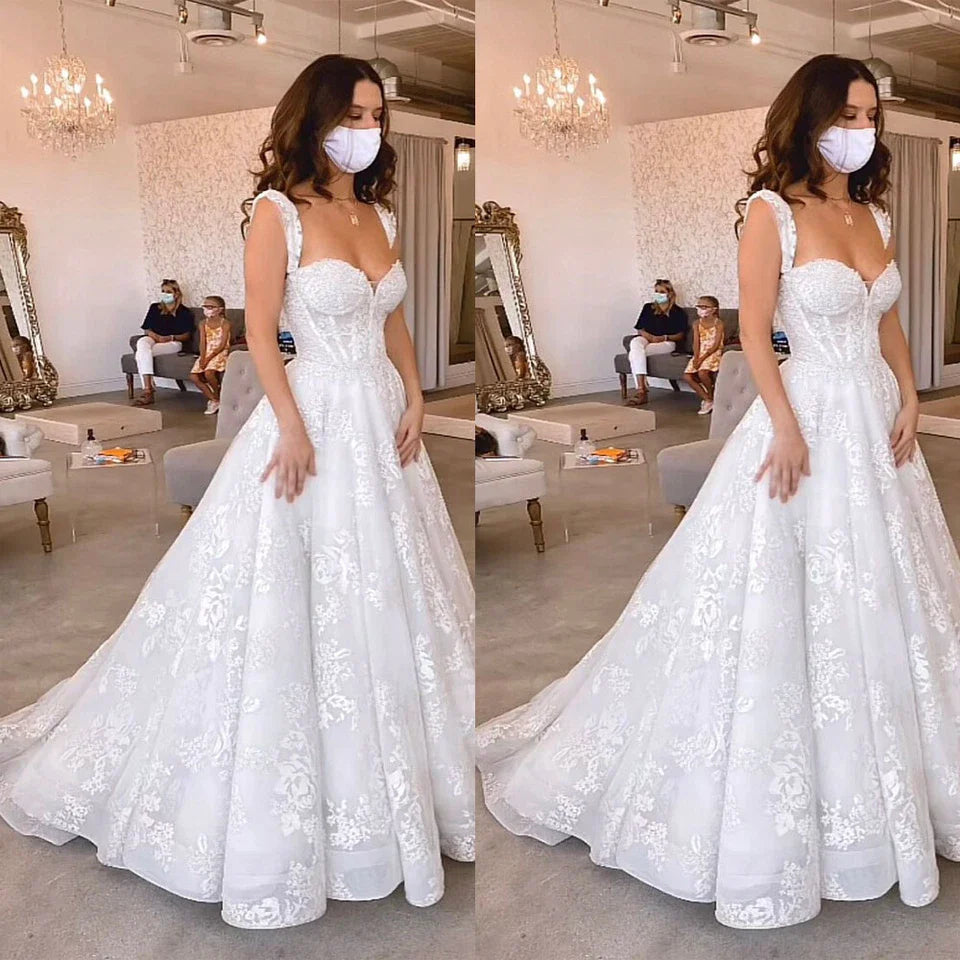 Romantic Bridal Gown Ball Gown Sweetheart White Lace Wedding Dresses Minimalist Bridal Gowns DP1189