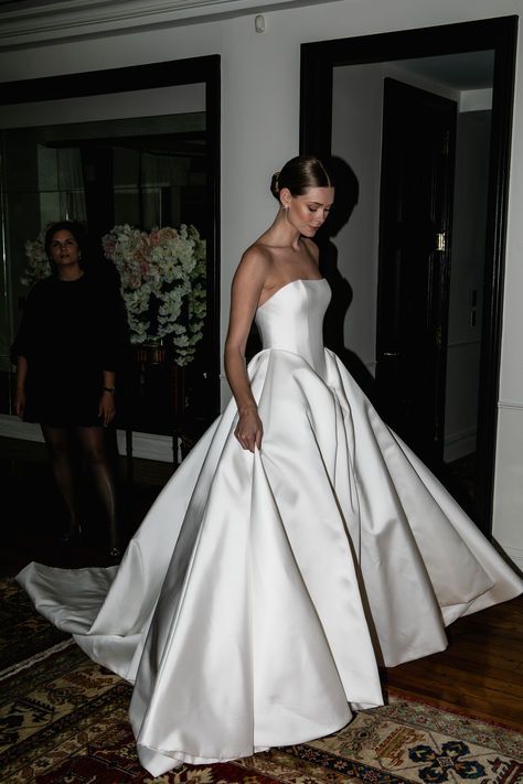 Vestido de novia etéreo, sin tirantes, de satén blanco, con corsé, DP1195