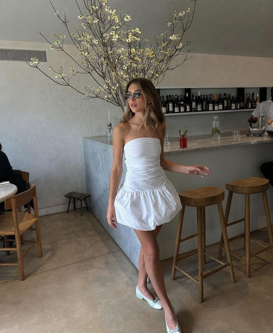Vestido corto de verano blanco sin tirantes, corte A, para cumpleaños, estilo Hoco, ideal para cumpleaños número 19, minivestido de cóctel DP1264