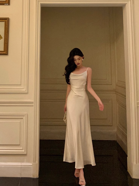 Elegante vestido de fiesta de sirena de satén color marfil sin mangas para 21 cumpleaños. Ideas de vestidos de cumpleaños para mujeres (DP1289).