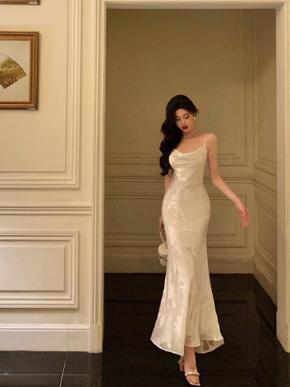 Elegante vestido de sirena blanco floral sin mangas para cumpleaños número 21. Ideas de vestidos de cumpleaños para mujeres DP1301