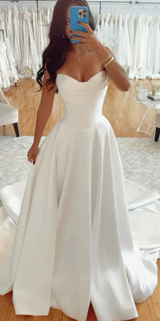 Vestido de novia clásico, corte A, escote corazón, satén blanco, estilo minimalista, DP1319