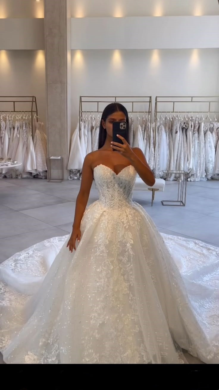 Vestido de novia clásico, vestido de fiesta, escote corazón, encaje, blanco, minimalista, DP1326