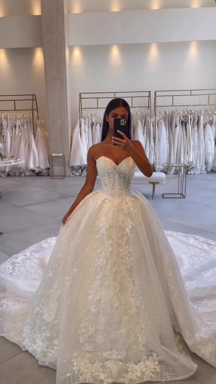 Vestido de novia clásico, vestido de fiesta, escote corazón, encaje, blanco, minimalista, DP1326