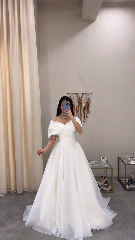 Vestido de novia sencillo, largo, blanco, con hombros descubiertos, DP1379