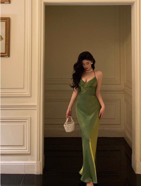 Elegant Sheath Spaghetti Straps Green Sleeveless Burgundy 23rd Birthday Dress Party Gown Birthday Outfits Birthday Dress Ideas For Women DP1413