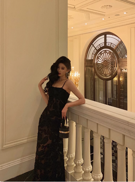 Vestido elegante de sirena con tirantes finos y encaje negro para cumpleaños número 21. Ideas de vestidos de cumpleaños para mujeres (DP1459).