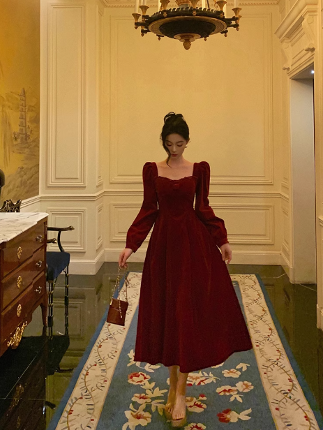 Elegante vestido burdeos de fiesta para cumpleaños número 23, corte A, mangas largas y cuadradas. Ideas para vestidos de cumpleaños para mujeres (DP1470).