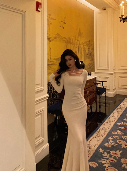 Vestido de fiesta de sirena sexy de satén blanco con mangas largas para 21 cumpleaños. Ideas de vestidos de cumpleaños para mujeres (DP1474).