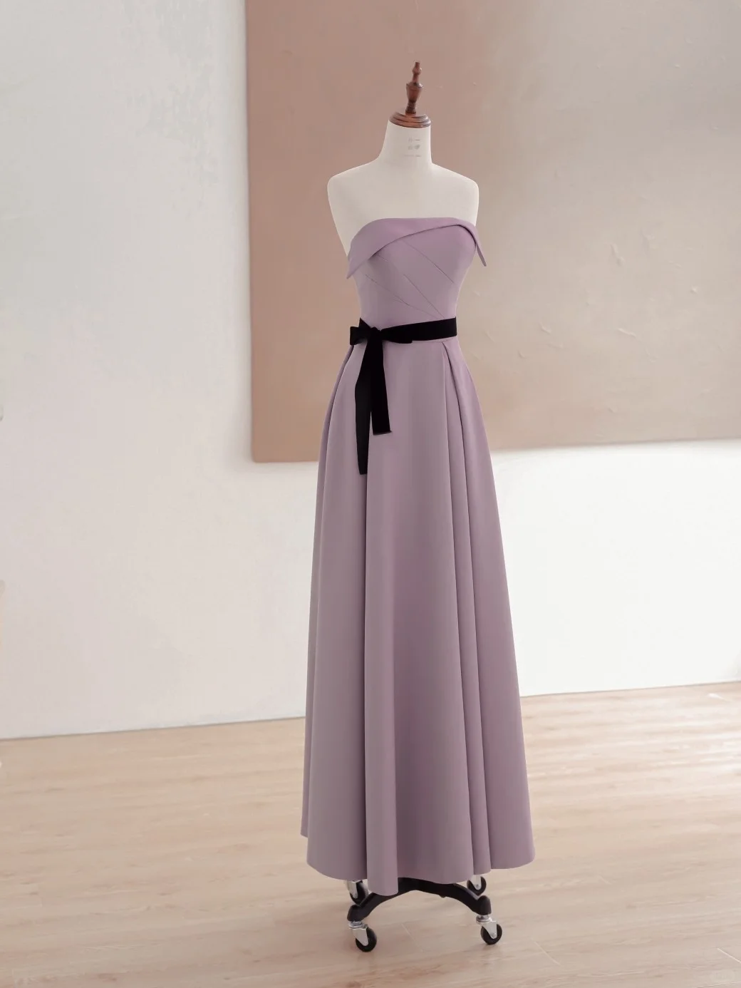 Elegante vestido de satén sin tirantes, corte A, glamuroso, para 21 cumpleaños. Ideas para vestidos de cumpleaños para mujeres (DP1492).