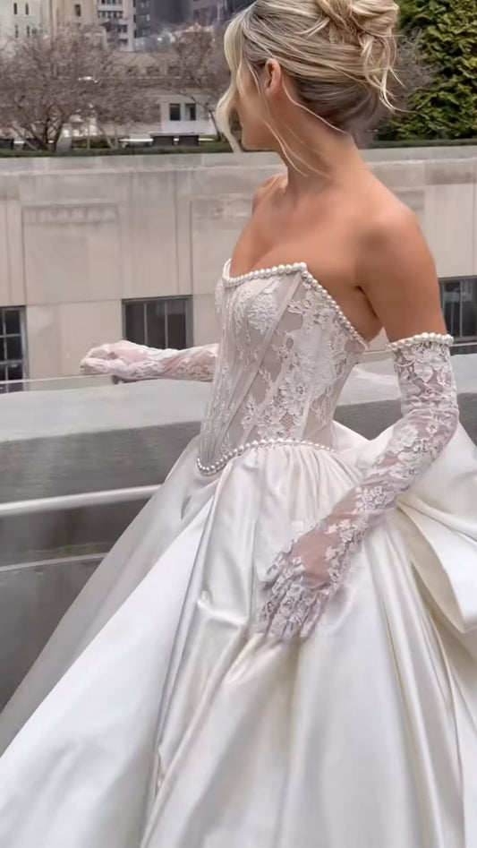 Elegante vestido de novia, corte corazón, encaje blanco, minimalista, DP1600