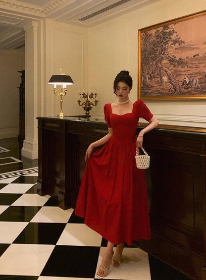 Vestido rojo modesto de corte A con mangas cortas para cumpleaños número 21. Ideas de vestidos de cumpleaños para mujeres (DP1642)