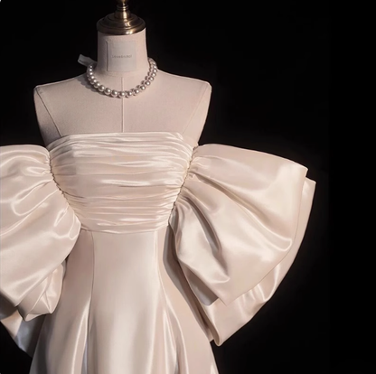 Romantic Bridal Gown Ball Gown Off The Shoulder Wedding Dresses Minimalist Bridal Gowns DP1655
