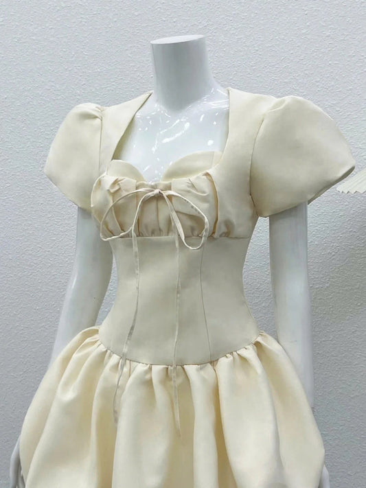Vestido corto de verano de satén color marfil con escote en forma de A y escote en forma de corazón, ideal para cumpleaños, minivestido de fiesta para 21 años, DP1701