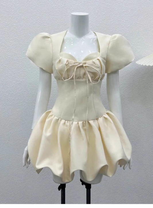 Vestido corto de verano de satén color marfil con escote en forma de A y escote en forma de corazón, ideal para cumpleaños, minivestido de fiesta para 21 años, DP1701