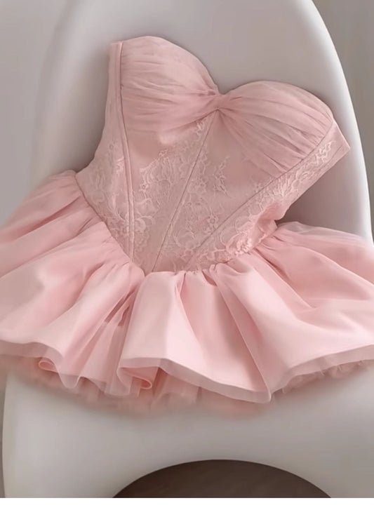 Vestido corto de verano con escote en forma de corazón y encaje rosa para cumpleaños, ideal para fiestas de cumpleaños número 21 (DP1704)