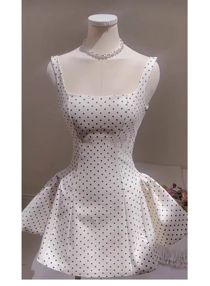 Vestido corto de satén con corte en A para cumpleaños de verano, minivestido de fiesta para el 23.º cumpleaños, DP1725