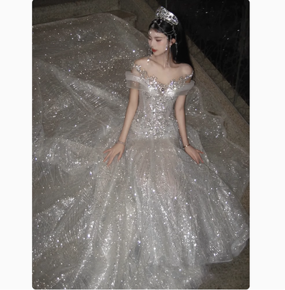 Vestido de novia etéreo de sirena con hombros descubiertos y lentejuelas, DP1796