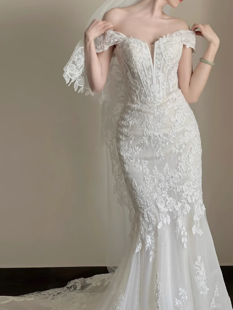 Classic Bridal Dress Mermaid Sweetheart Lace White Wedding Dresses Minimalist Bridal Gowns DP1806