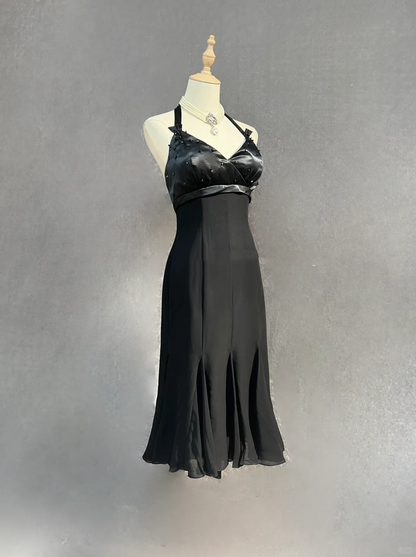 Vestido de fiesta elegante de gasa negra con cuello halter y corte A, vestido de cóctel de verano DP1837