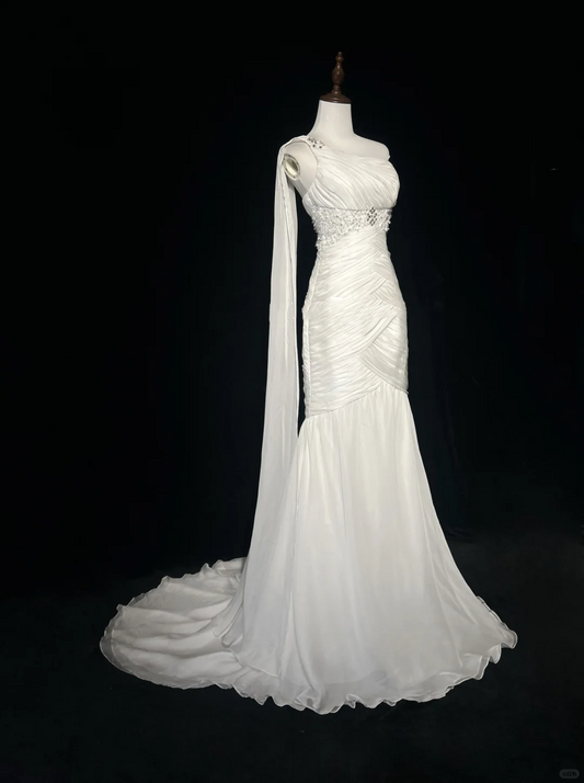 Vestido de novia vintage estilo sirena, un hombro, blanco, largo, minimalista, DP1838