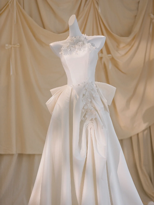 Hermoso vestido de novia largo color marfil, cuello alto, satén, DP1863