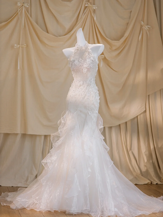 Hermoso vestido de novia largo de tul blanco con cuello alto y corte sirena DP1856