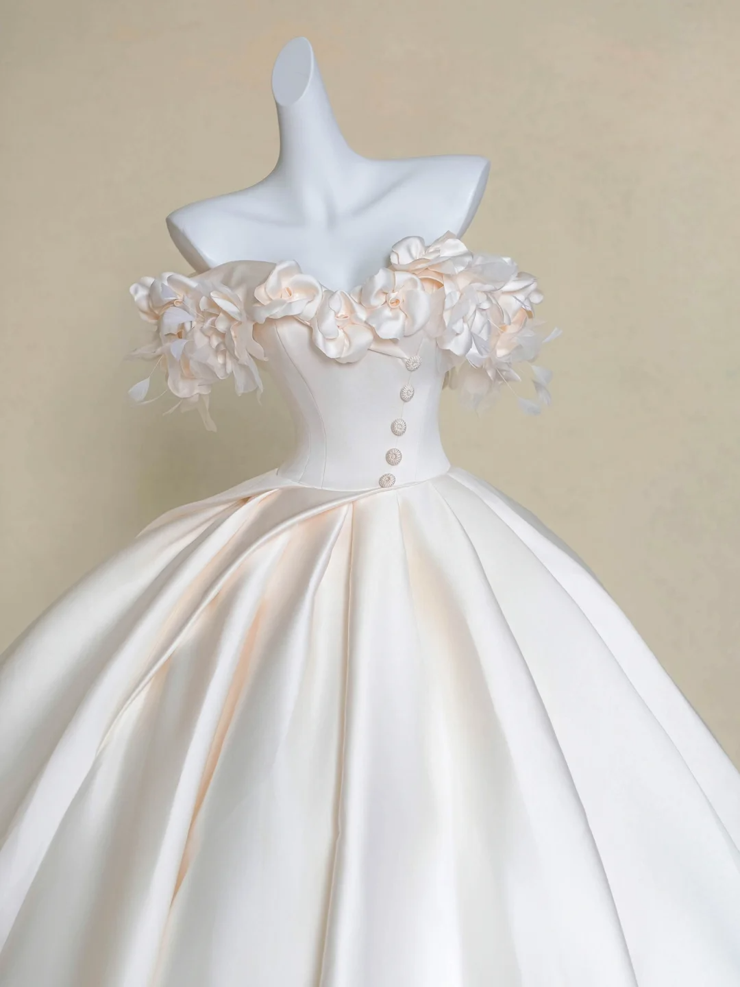 Vestido de novia modesto, vestido de fiesta con hombros descubiertos, rosa claro, satén, largo, DP1976