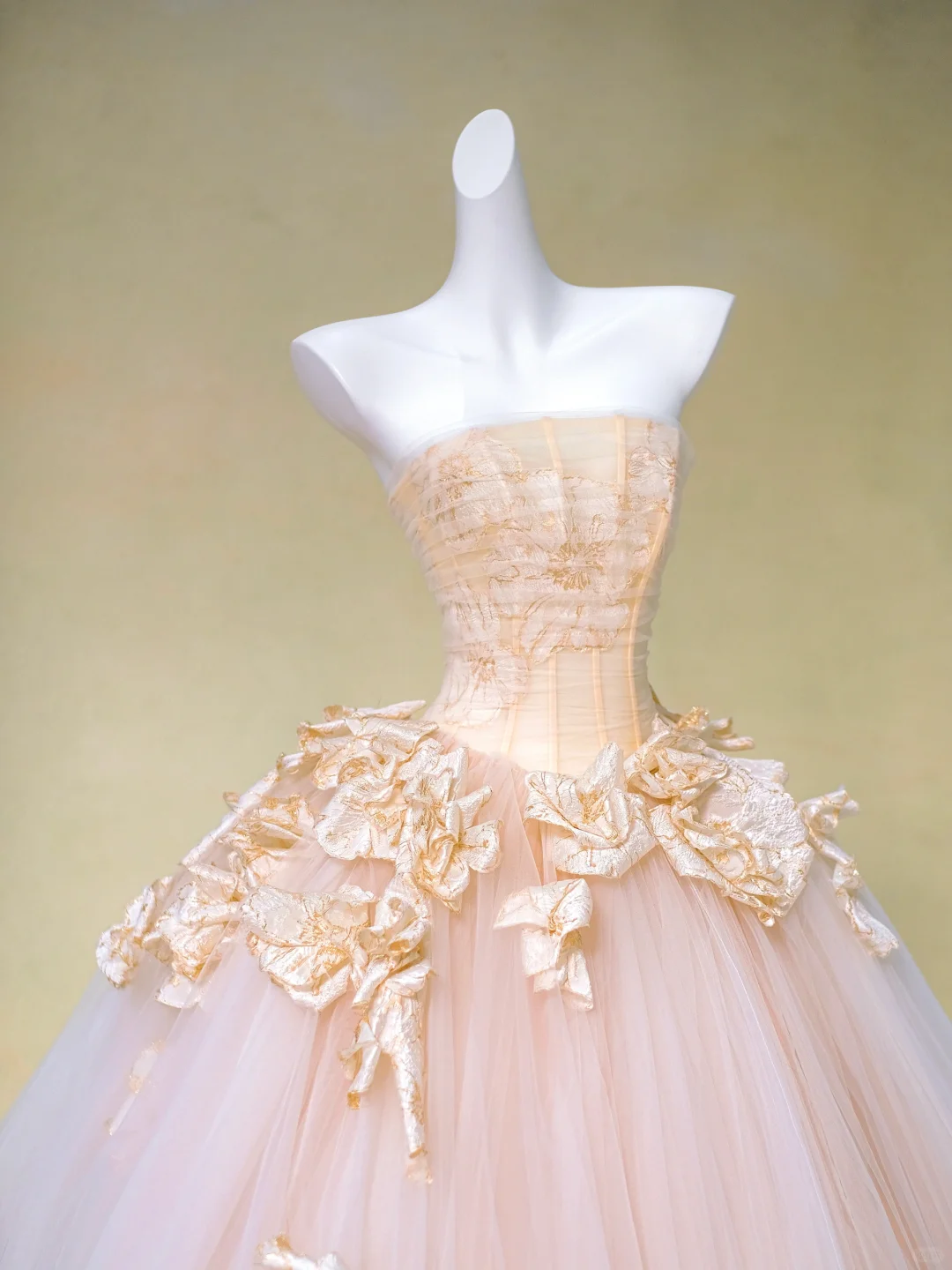 Hermoso vestido de novia largo sin tirantes de tul rosa con flores, DP1981