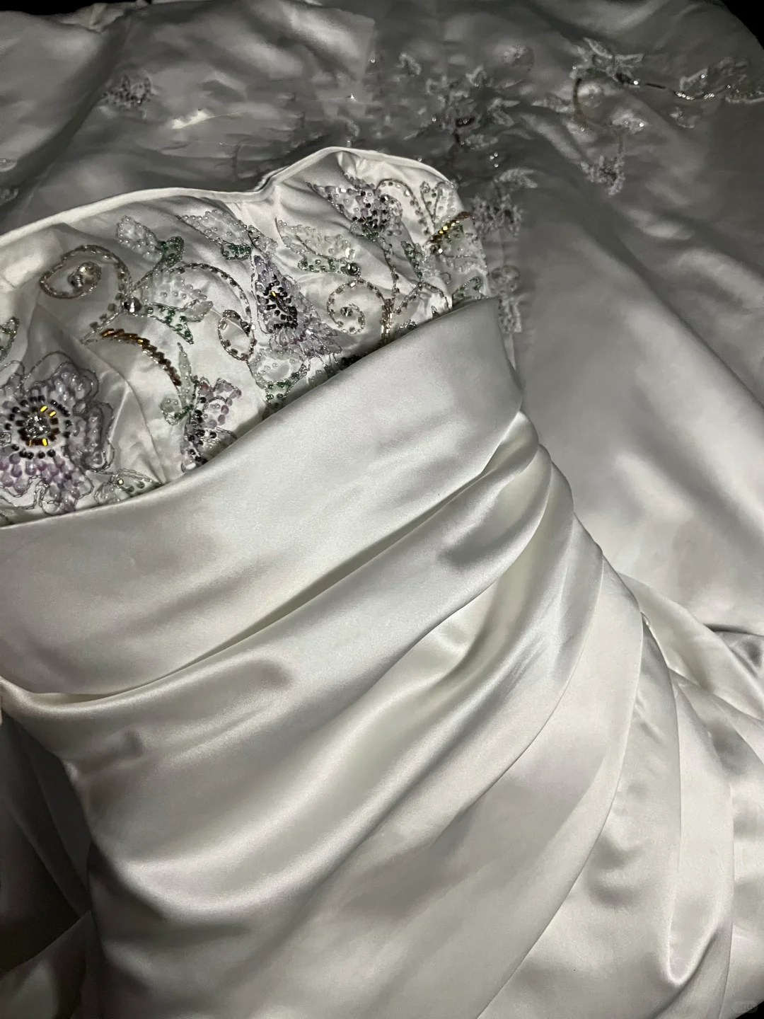 Vestido de novia vintage de corte A, sin tirantes, de satén blanco, largo, estilo retro de los años 70, DP2039