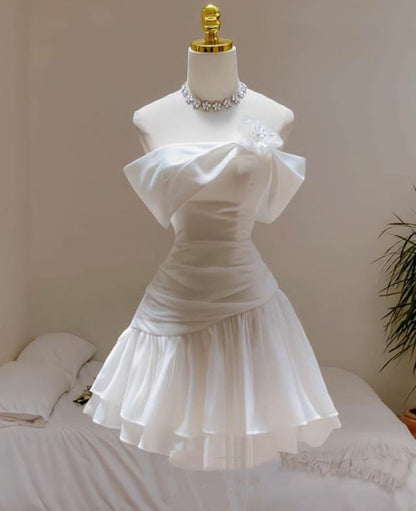 Cute A line Off The Shoulder White Chiffon Summer Homecoming Dress Hoco Dress Mini 16th Birthday Outfit Cocktail Dresses DP2092